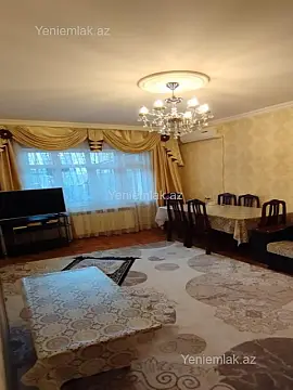 Satılır 2 otaqlı köhnə tikili 65 m²