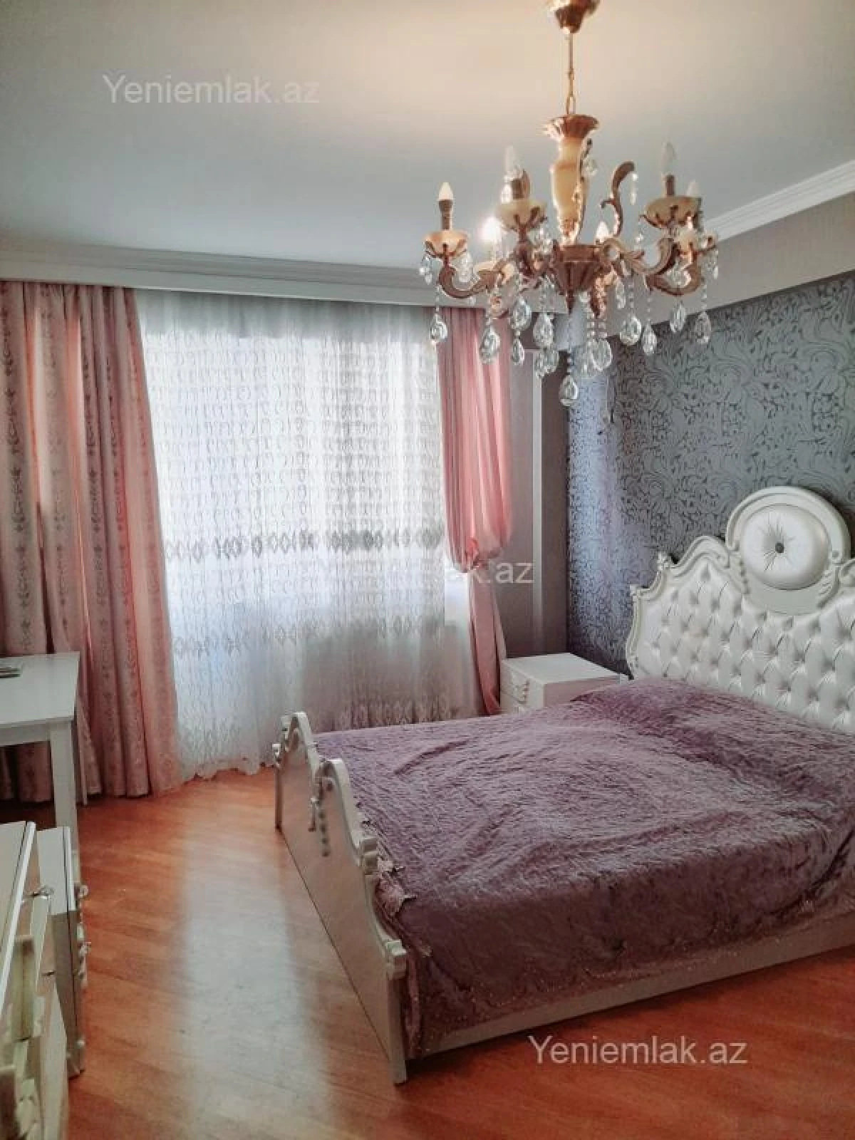 Satılır 4 otaqlı yeni tikili 130 m²