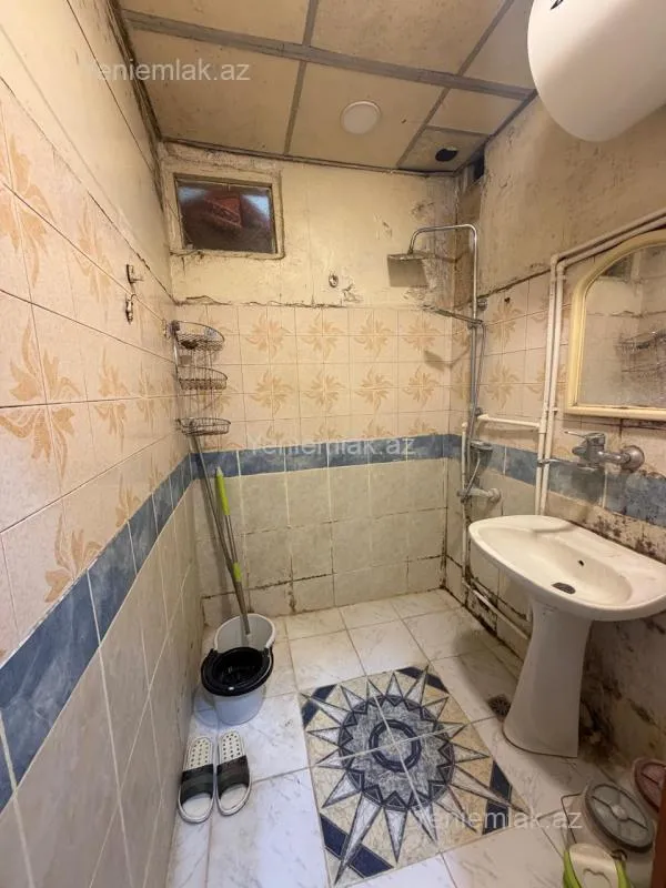 Satılır 3 otaqlı köhnə tikili 57 m²