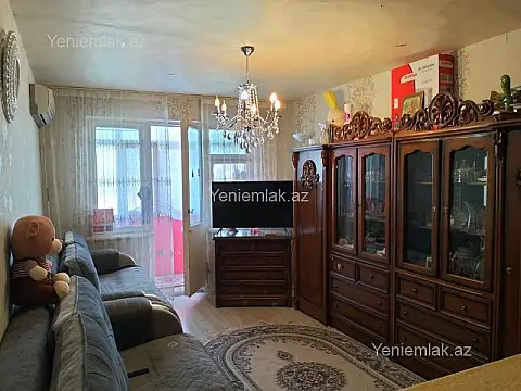 Satılır 1 otaqlı köhnə tikili 32 m² — Sumqayıt, 5-ci mikrorayon 1 otaq 32.00 m²