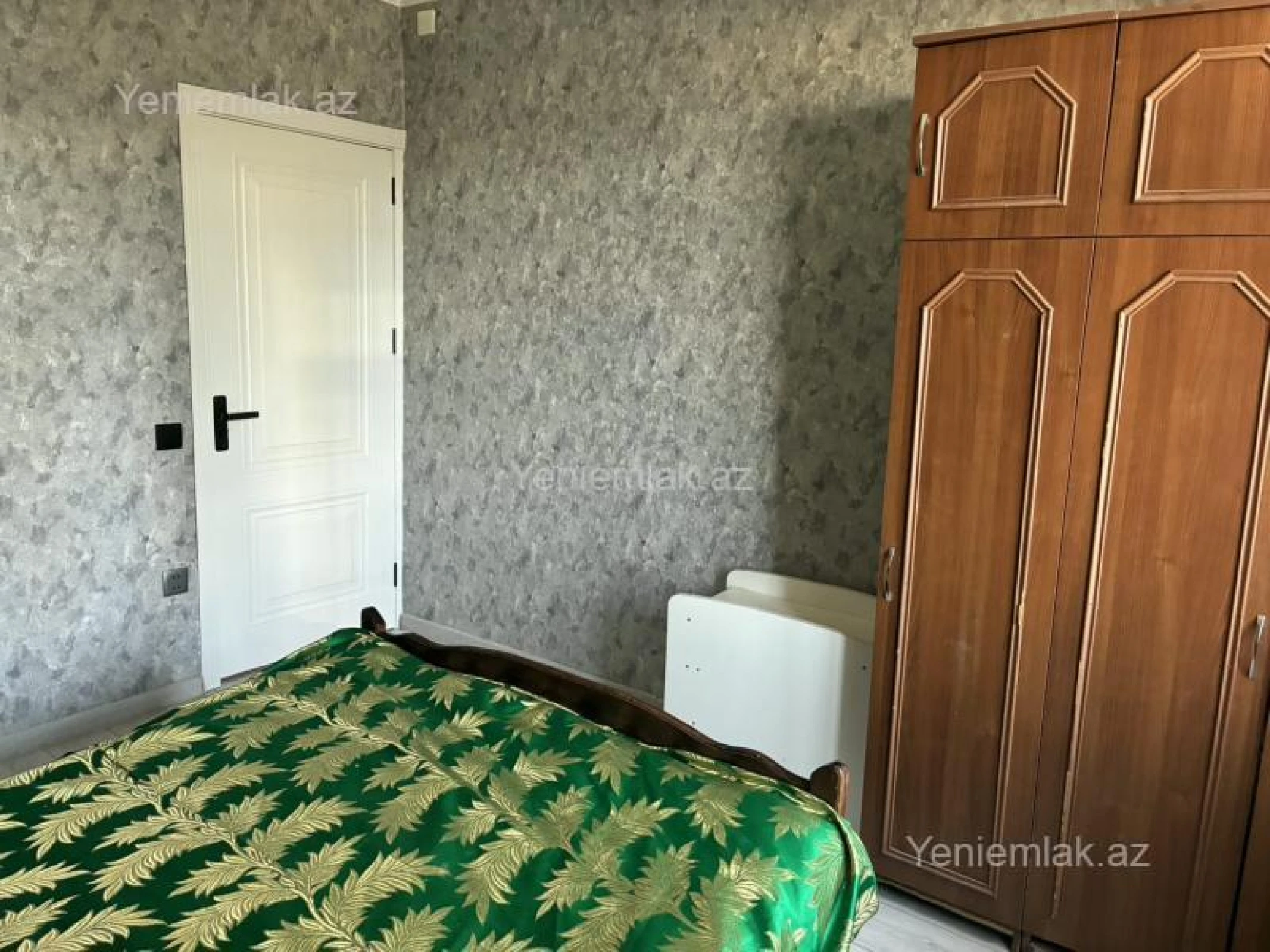 Satılır 2 otaqlı yeni tikili 60 m²