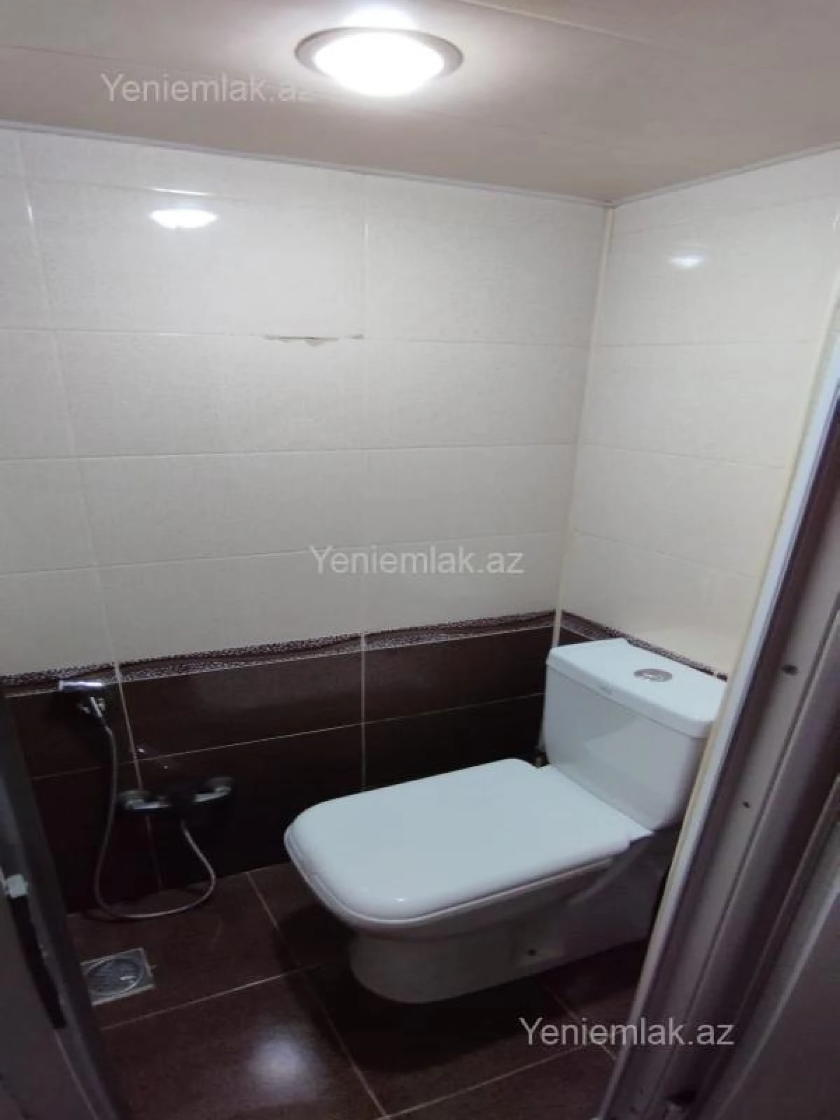 Satılır 3 otaqlı köhnə tikili 85 m²