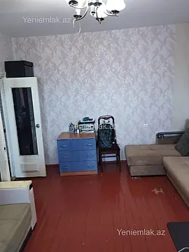 Satılır 3 otaqlı köhnə tikili 85 m²