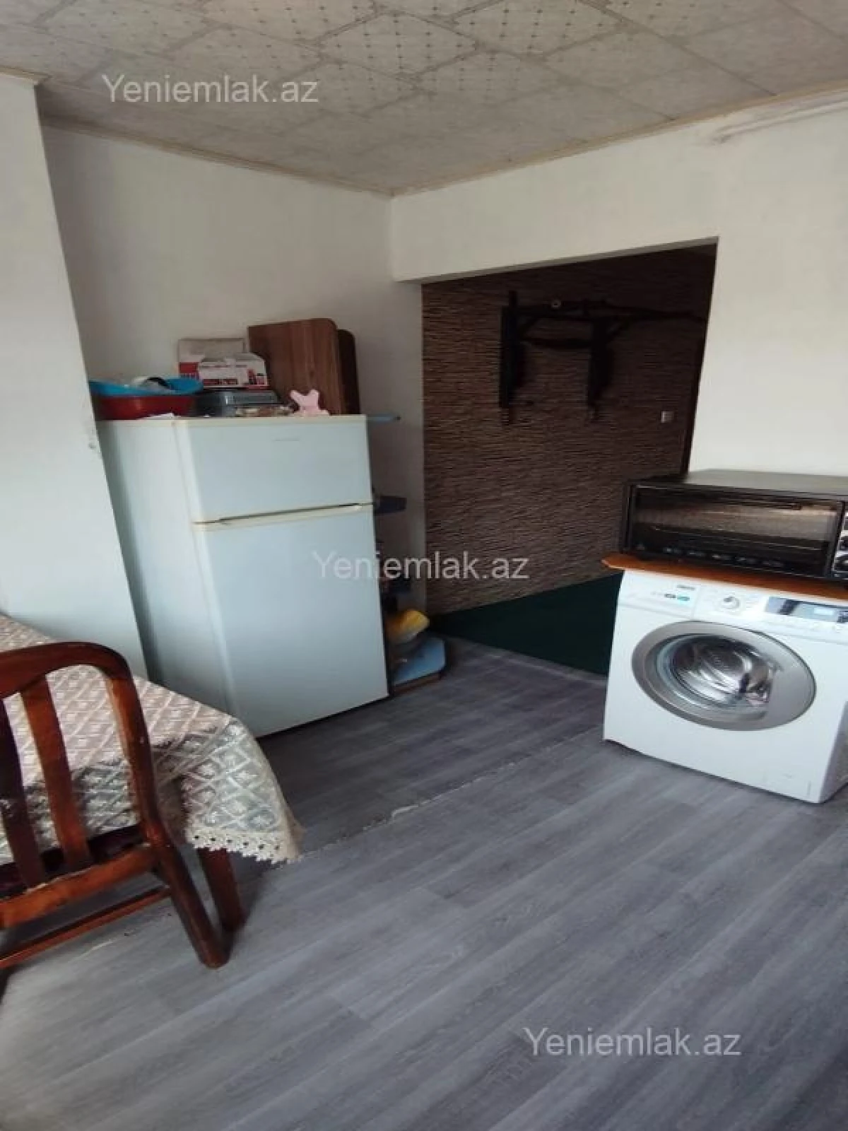 Satılır 3 otaqlı köhnə tikili 85 m²