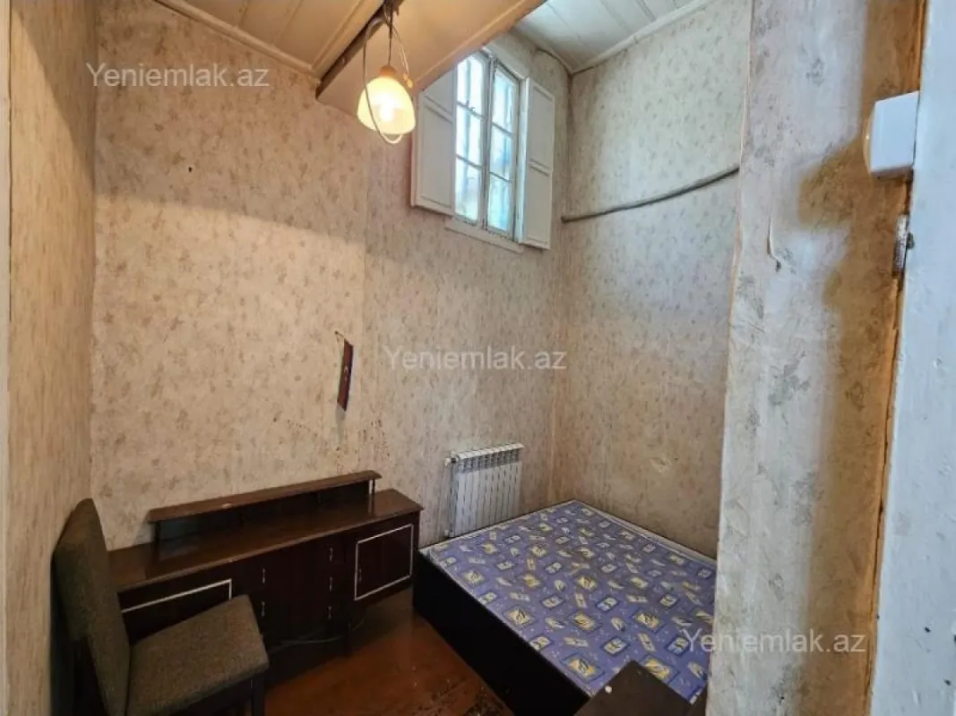 Satılır 3 otaqlı köhnə tikili 55 m²