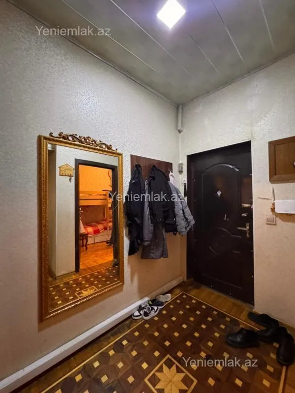 Satılır 3 otaqlı köhnə tikili 70 m²