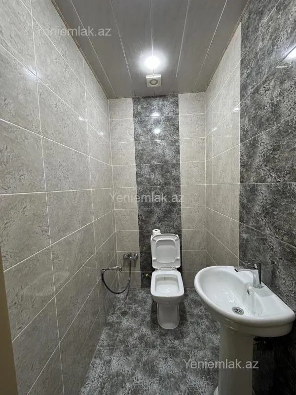 Satılır 2 otaqlı yeni tikili 82 m²