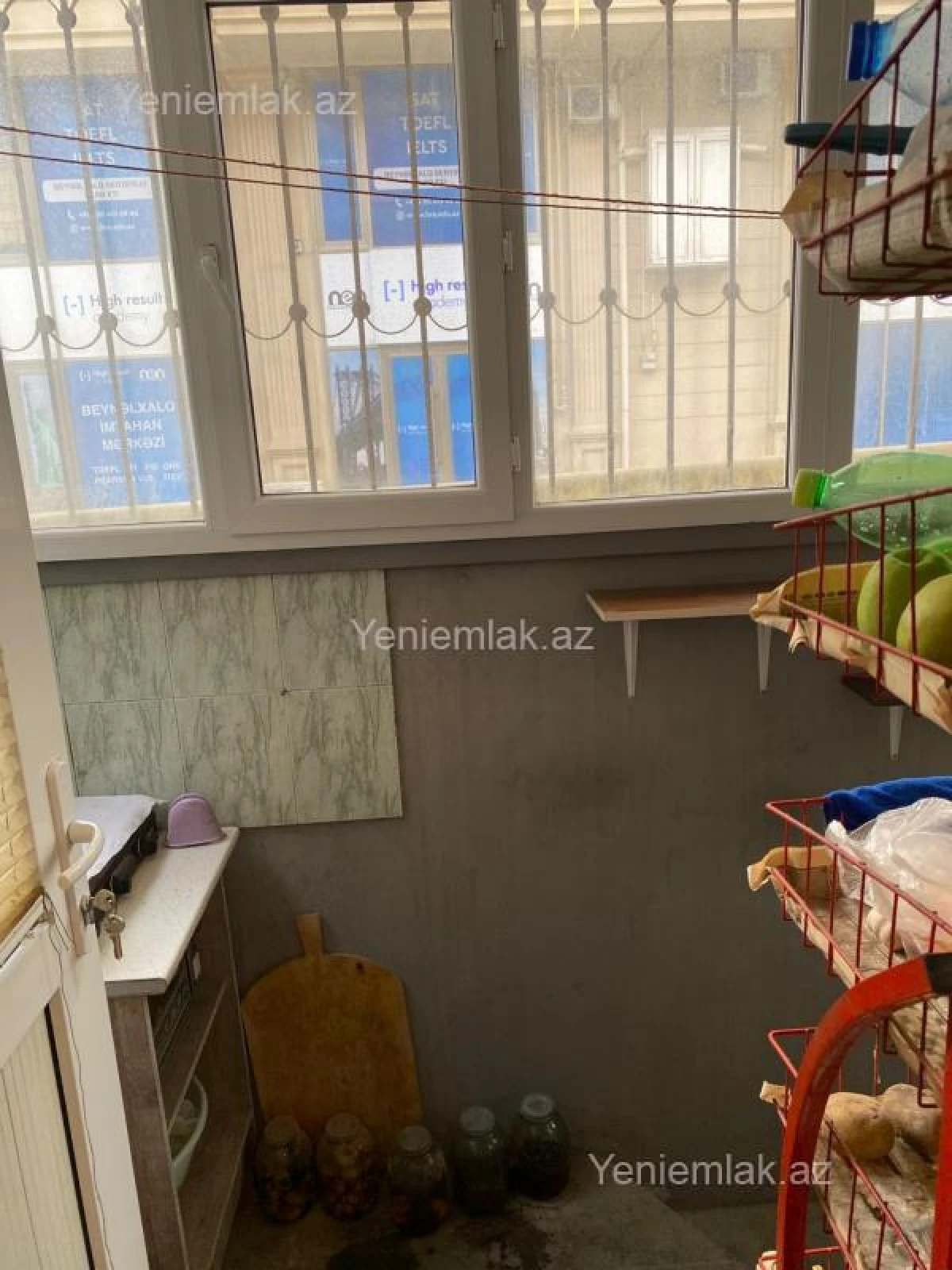 Satılır 4 otaqlı köhnə tikili 110 m²