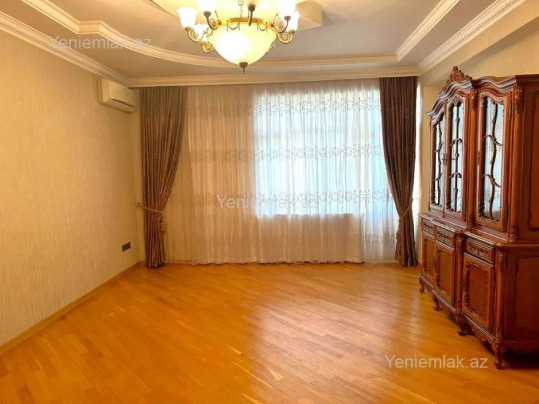 Satılır 2 otaqlı yeni tikili 110 m²