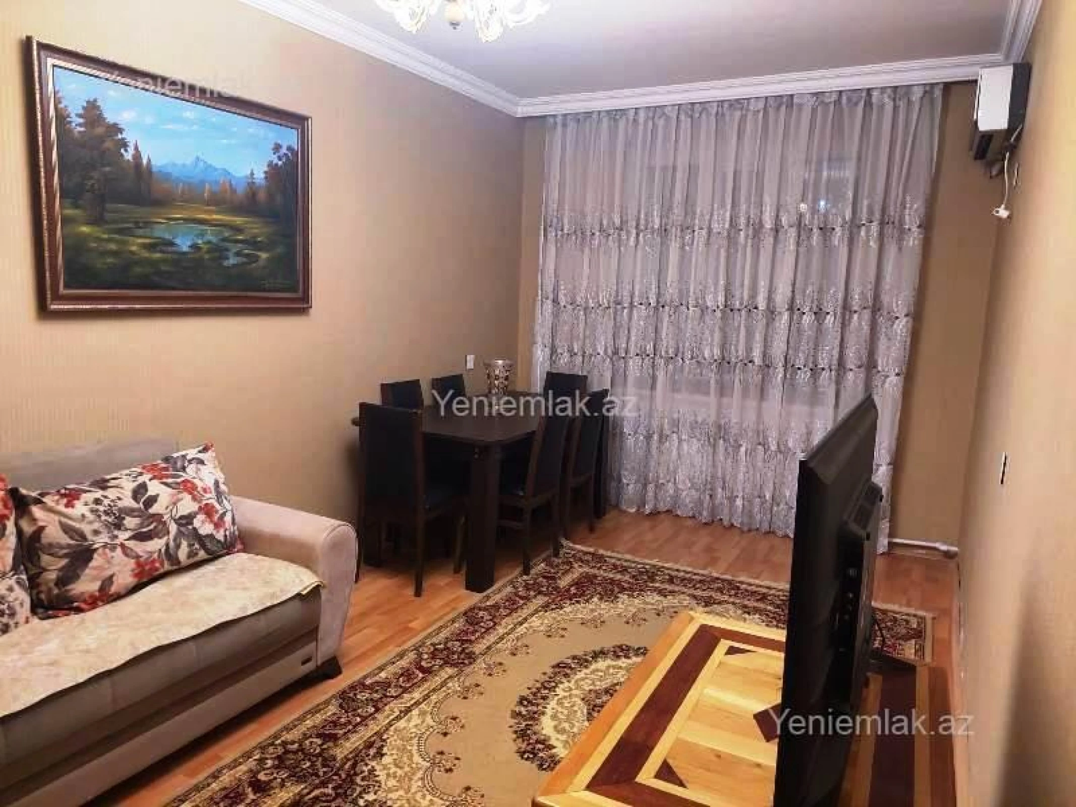 Satılır 2 otaqlı köhnə tikili 55 m²