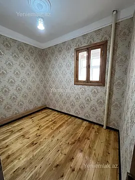 Satılır 2 otaqlı köhnə tikili 45 m²