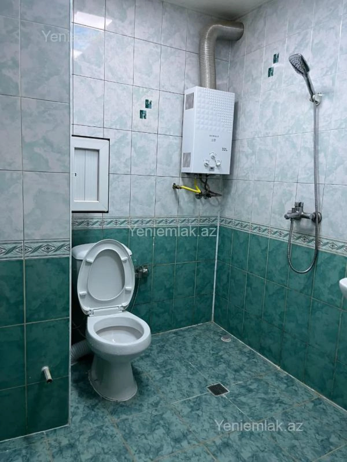 Satılır 2 otaqlı köhnə tikili 45 m²