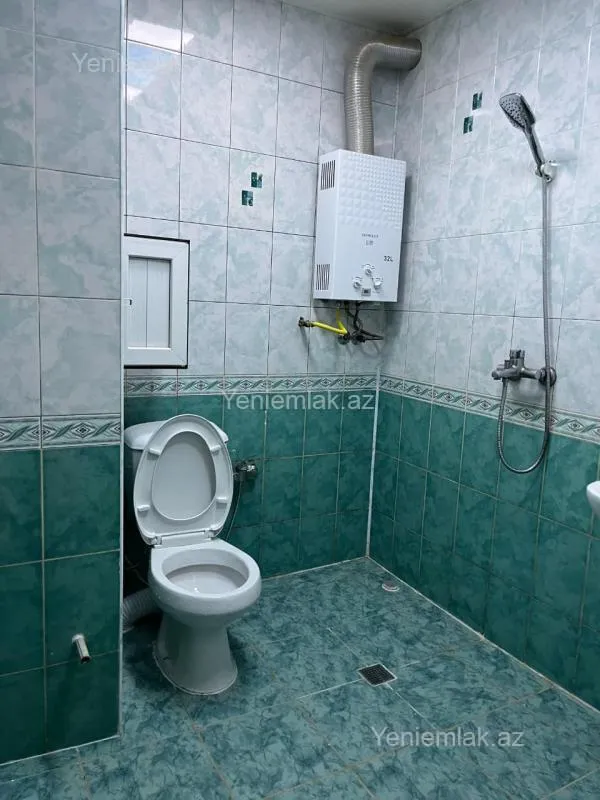 Satılır 2 otaqlı köhnə tikili 45 m²