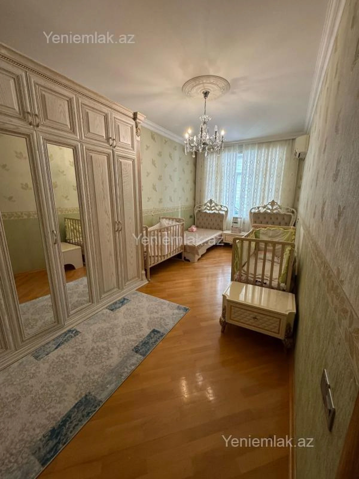 Satılır 3 otaqlı yeni tikili 153 m²