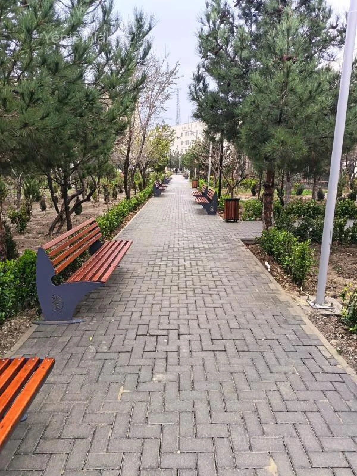 Satılır 3 otaqlı köhnə tikili 74 m²