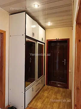 Satılır 3 otaqlı köhnə tikili 74 m²