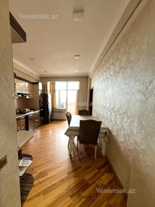 Satılır 2 otaqlı yeni tikili 66 m²