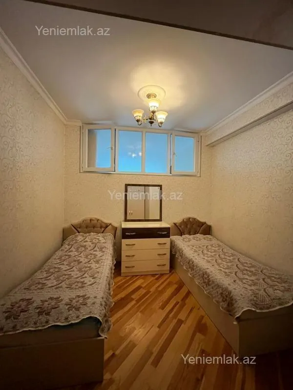 Satılır 2 otaqlı yeni tikili 66 m²
