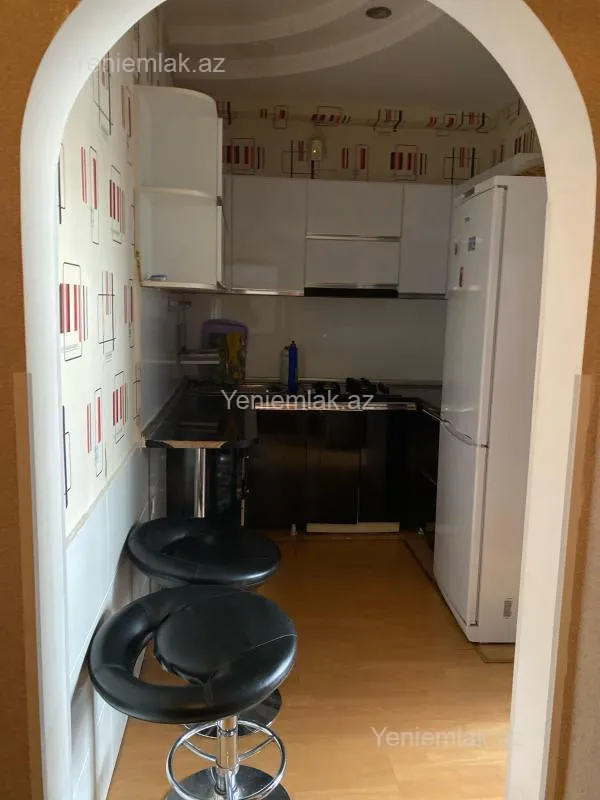 Satılır 3 otaqlı yeni tikili 78 m²