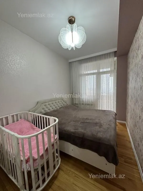 Satılır 2 otaqlı yeni tikili 55 m²