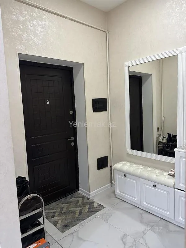 Satılır 2 otaqlı yeni tikili 55 m²