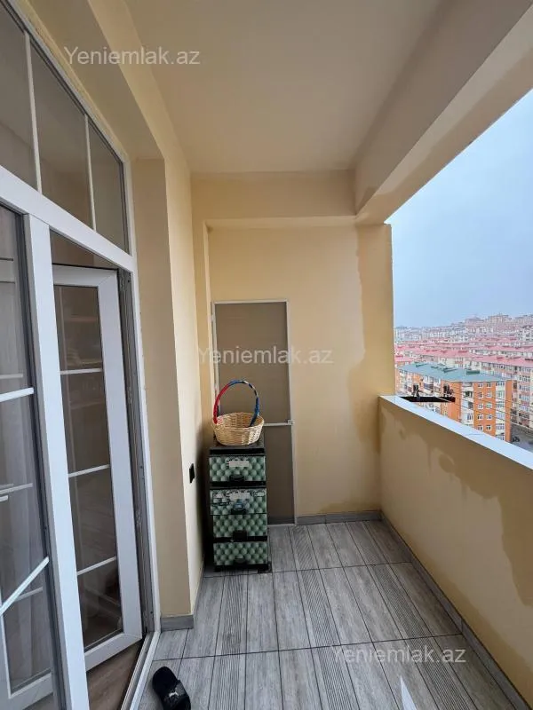 Satılır 3 otaqlı yeni tikili 105 m²