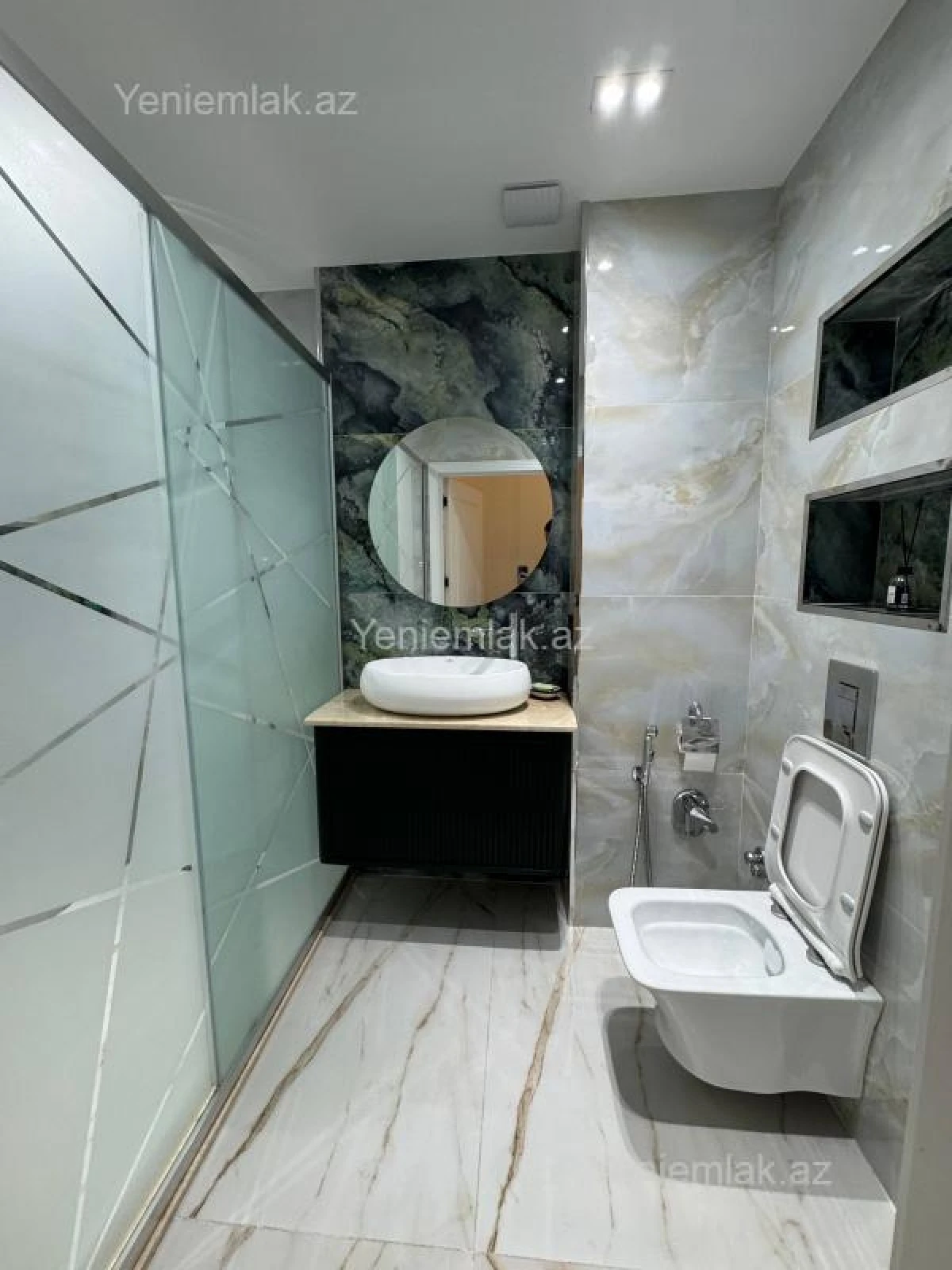 Satılır 3 otaqlı yeni tikili 105 m²