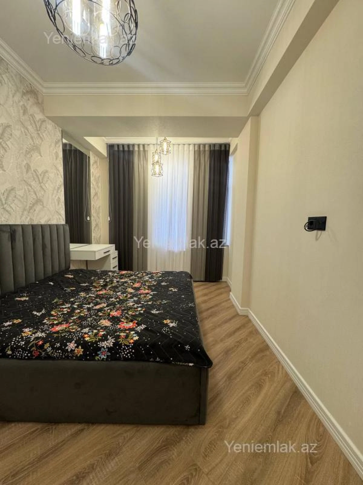 Satılır 3 otaqlı yeni tikili 105 m²