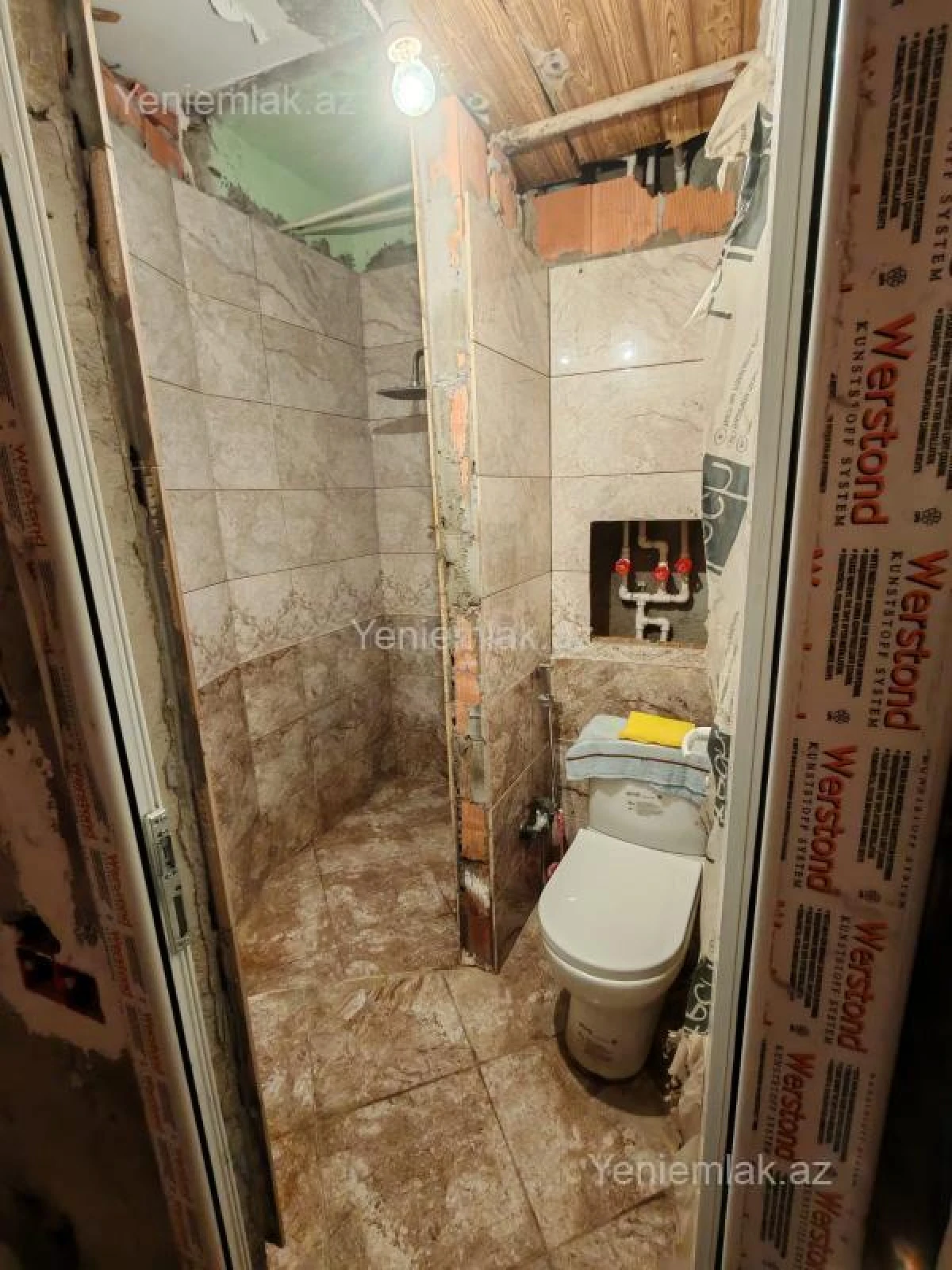 Satılır 2 otaqlı köhnə tikili 60 m²