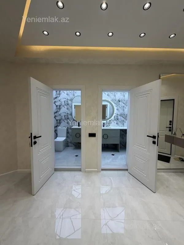 Satılır 3 otaqlı yeni tikili 107 m²