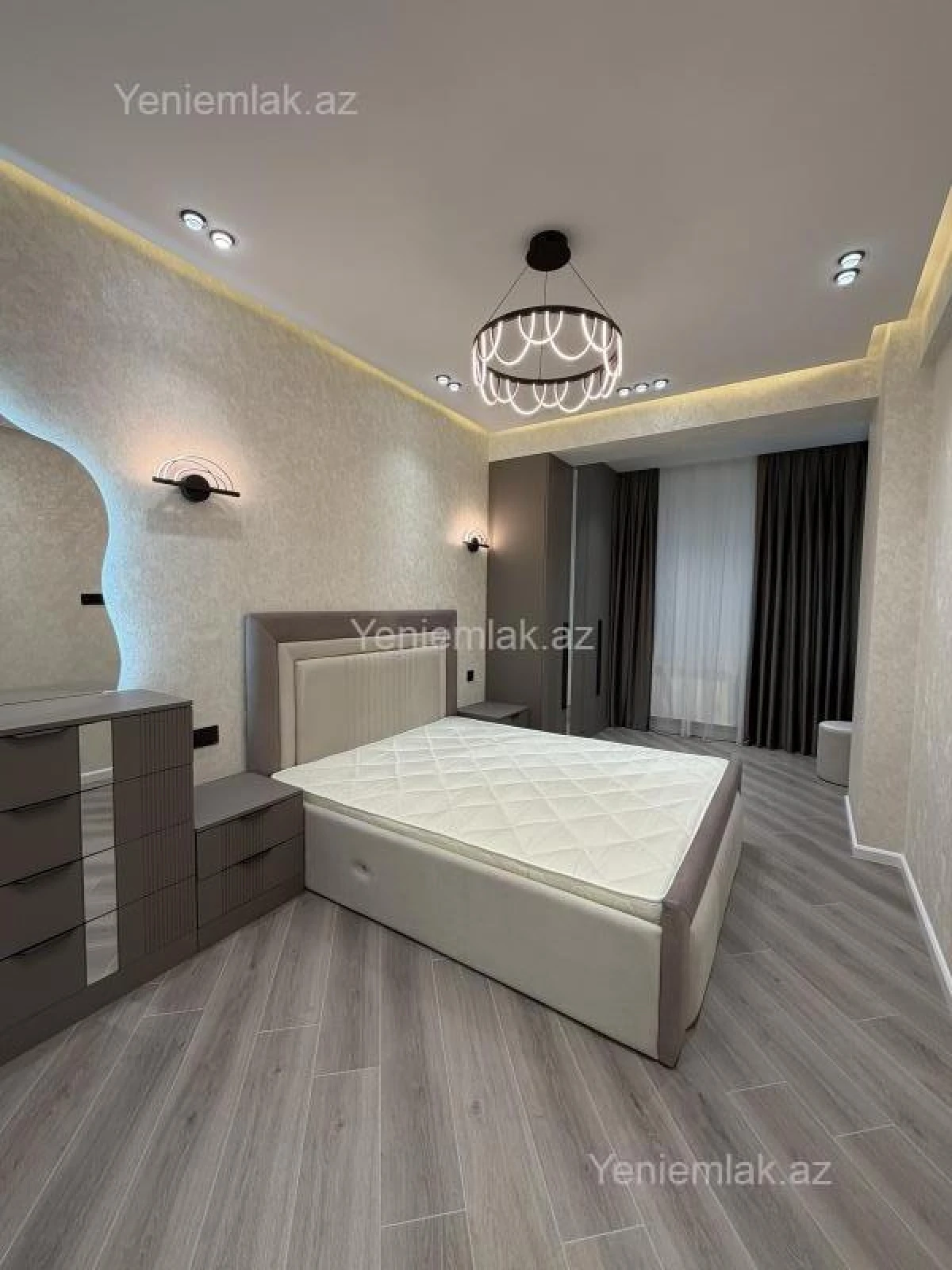Satılır 3 otaqlı yeni tikili 107 m²