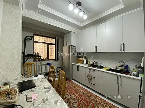 Satılır 3 otaqlı yeni tikili 107 m²