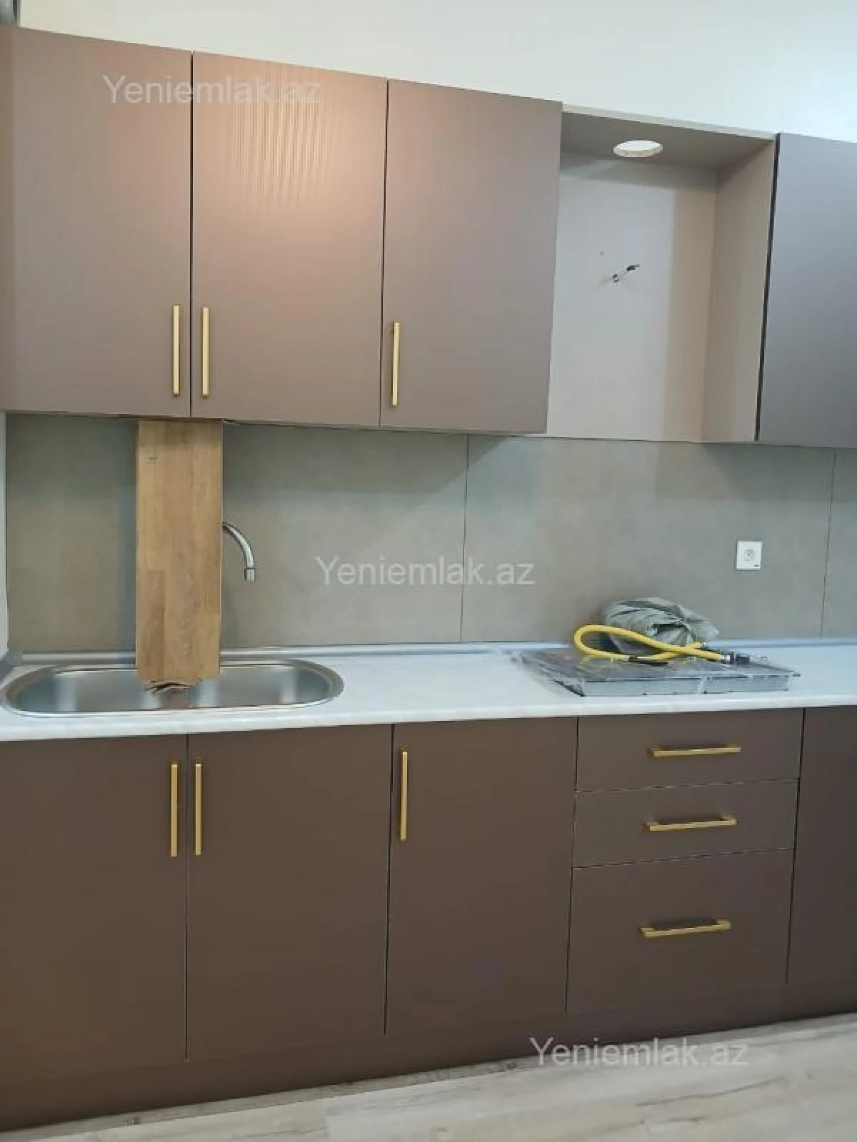 Satılır 2 otaqlı yeni tikili 53 m²