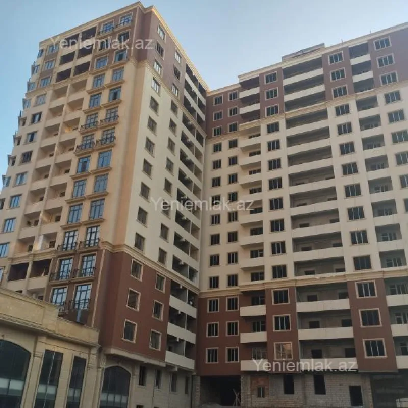 Satılır 3 otaqlı yeni tikili 140 m²