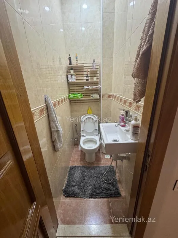 Satılır 3 otaqlı köhnə tikili 90 m²