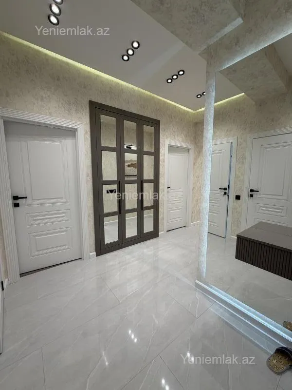 Satılır 3 otaqlı yeni tikili 91 m²