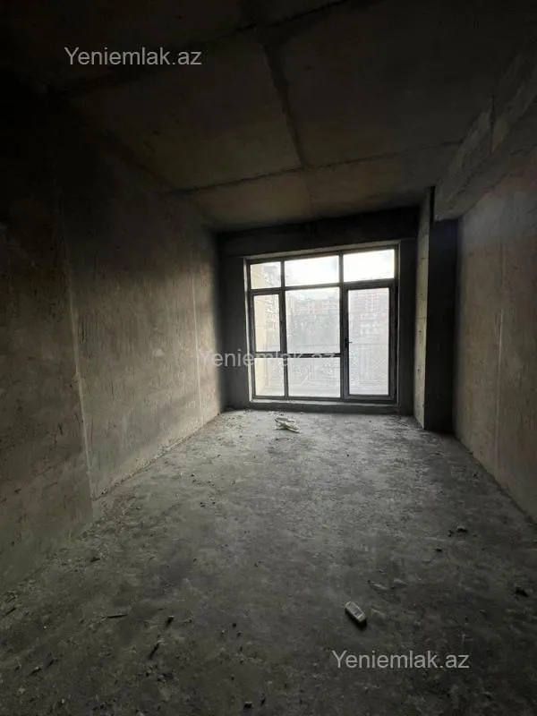 Satılır 2 otaqlı yeni tikili 100 m²