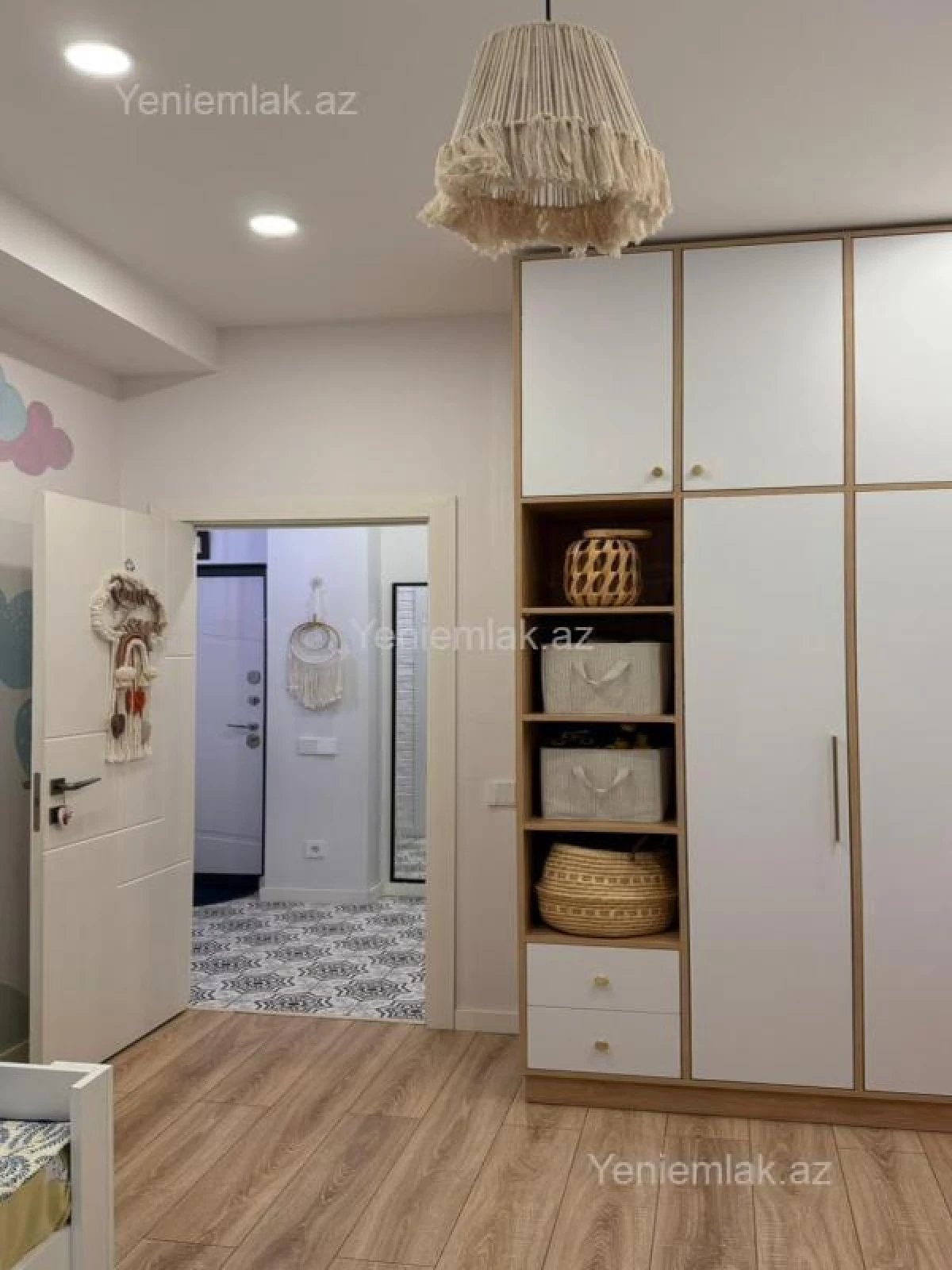 Satılır 3 otaqlı yeni tikili 80 m²