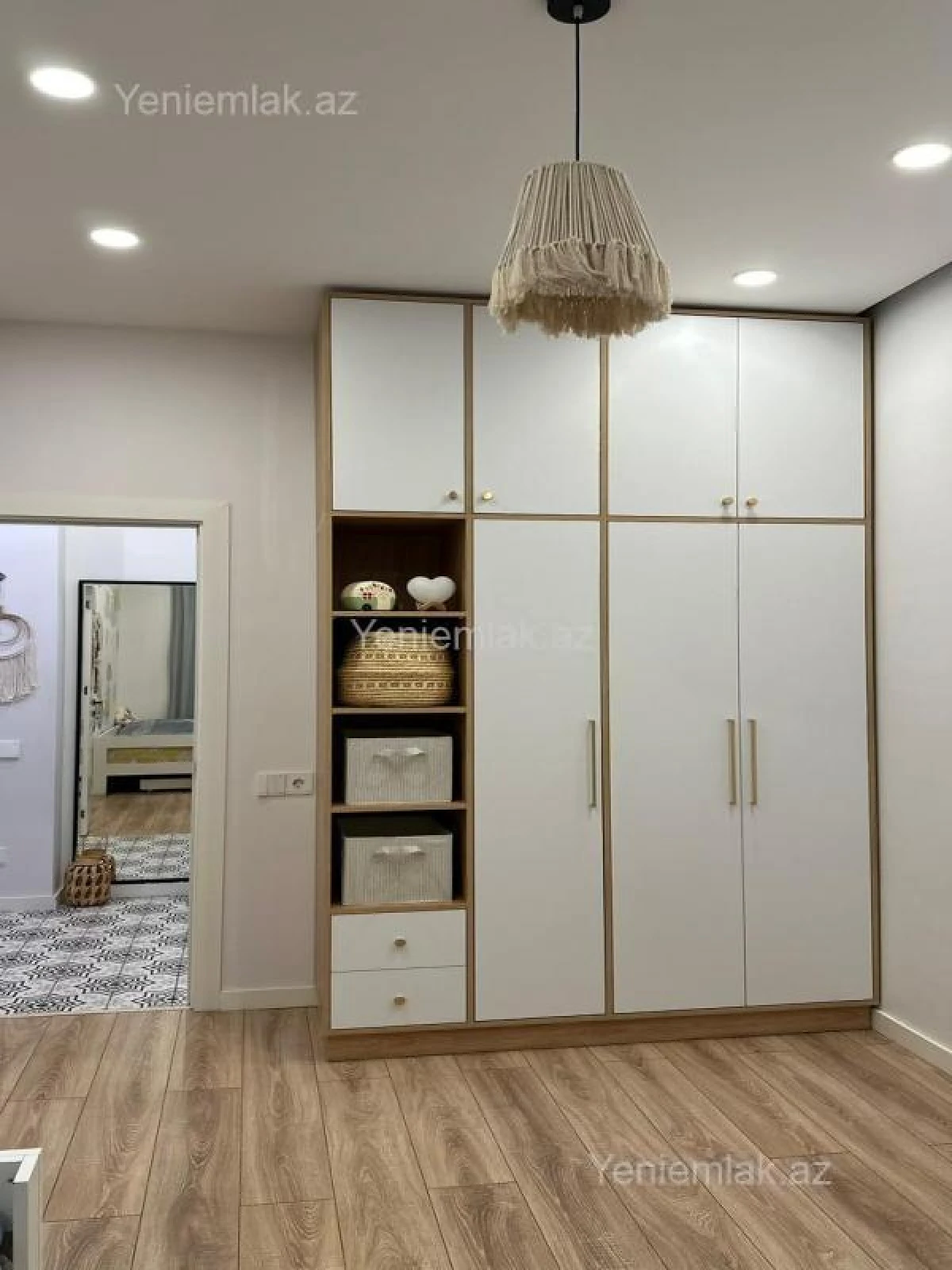 Satılır 3 otaqlı yeni tikili 80 m²
