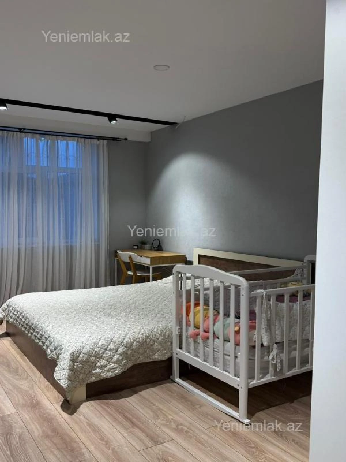 Satılır 3 otaqlı yeni tikili 80 m²