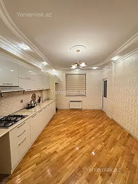 Satılır 4 otaqlı yeni tikili 120 m²