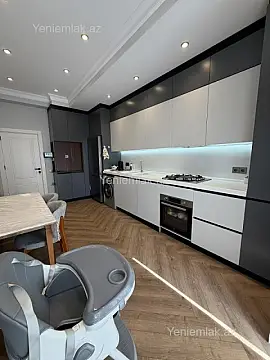 Satılır 4 otaqlı yeni tikili 131 m²