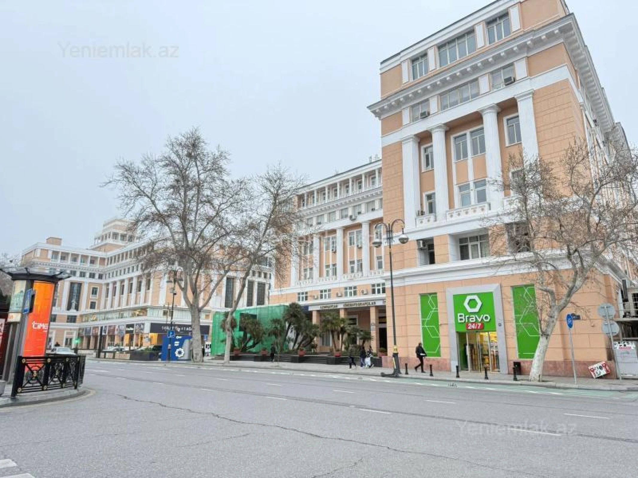 Satılır 3 otaqlı köhnə tikili 100 m²