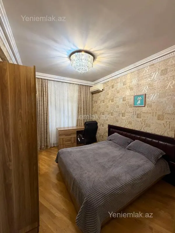 Satılır 5 otaqlı yeni tikili 214 m²