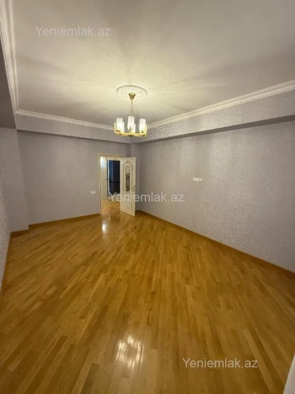 Satılır 3 otaqlı yeni tikili 137 m²