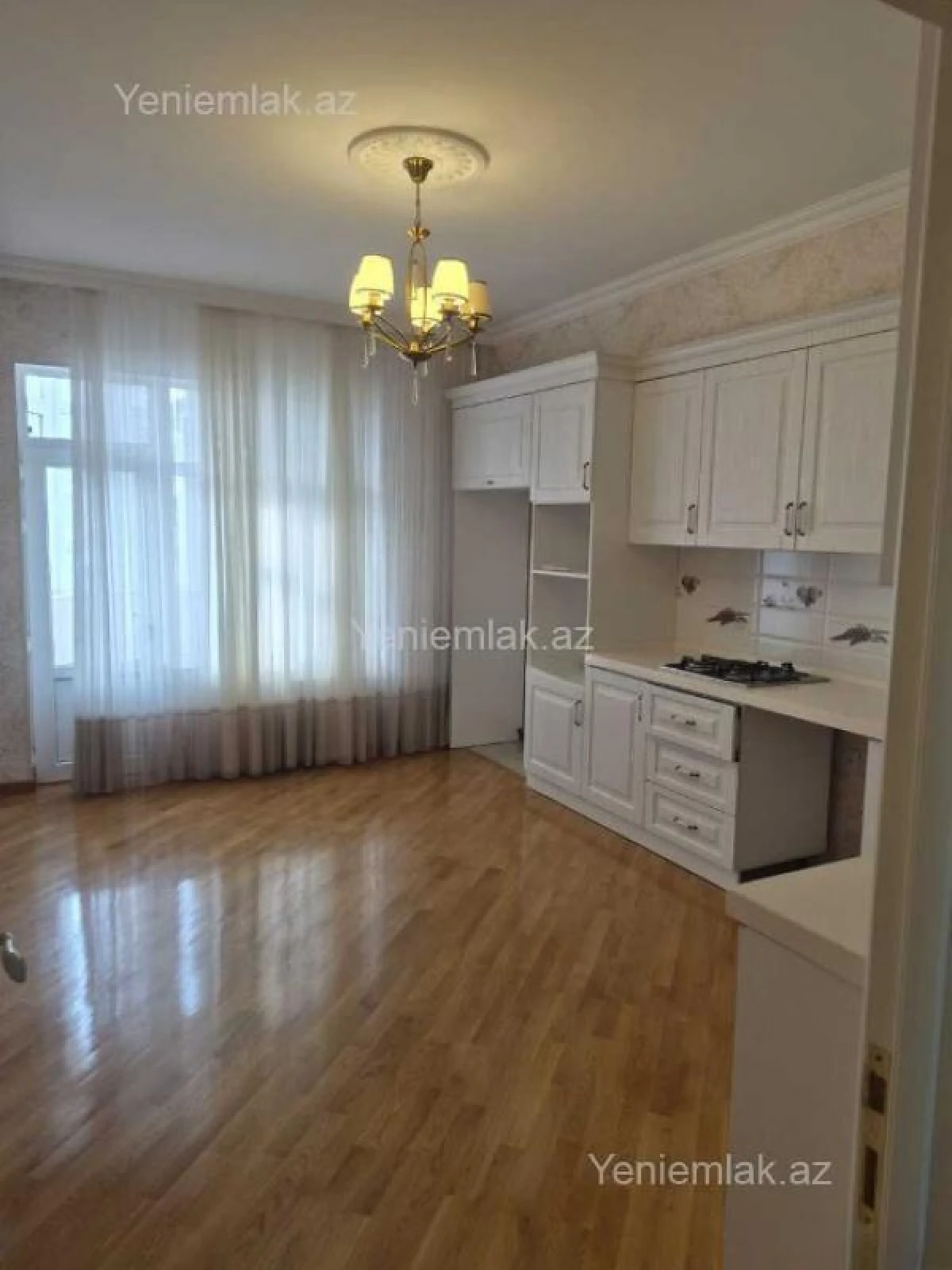Satılır 3 otaqlı yeni tikili 137 m²