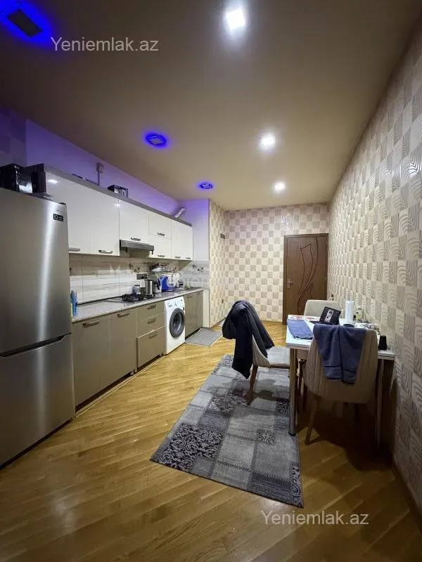 Satılır 3 otaqlı yeni tikili 90 m²