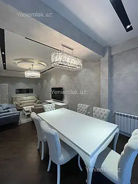 Satılır 3 otaqlı yeni tikili 130 m²