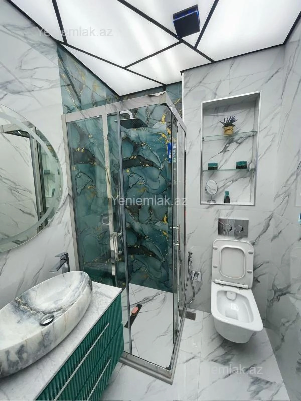 Satılır 3 otaqlı yeni tikili 130 m²