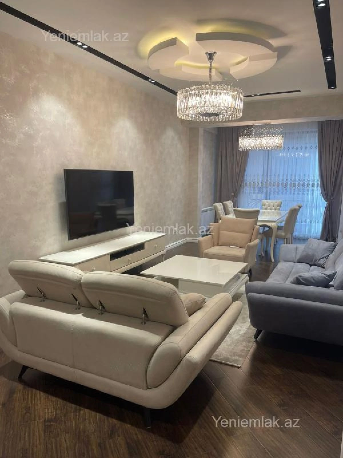 Satılır 3 otaqlı yeni tikili 130 m²